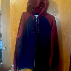 Old Navy - Maroon/Navy zip sweatshirt l